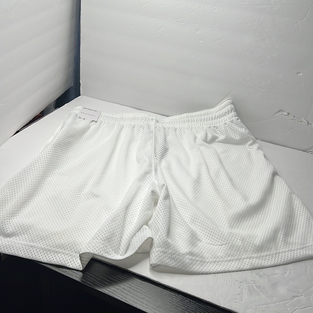 Nike Swoosh Fly Essential Women's Basketball Shorts - Picture 8 of 8